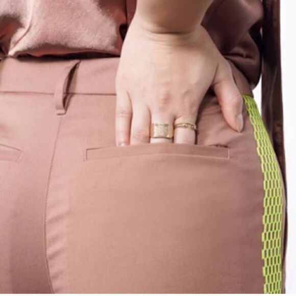 The Empower Colorblock Slim Crop Pants - Picture 4 of 8